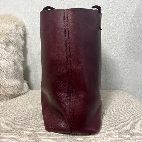 Madewell Paint Stripe Transport Leather Tote - Picture 12 of 14